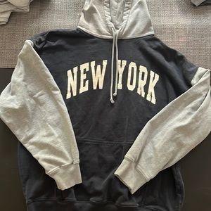 john galt / brandy melville cute new york sweatshirt